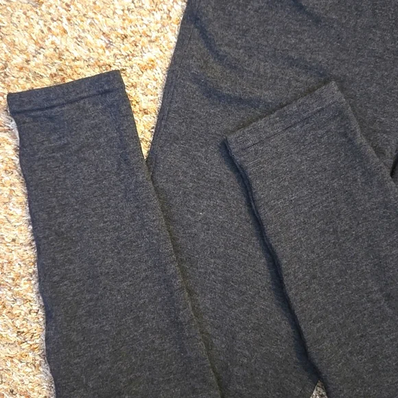 Gray Leggings - Picture 4 of 4